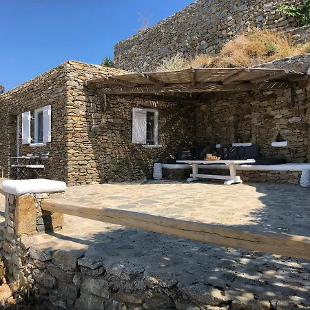 別荘 Wood And Stone