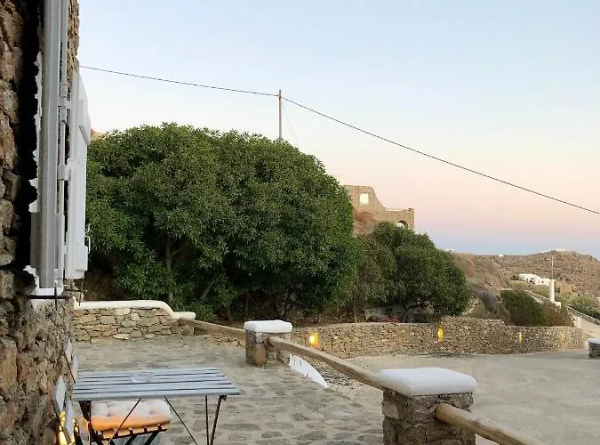 Wood And Stone Mykonos Town